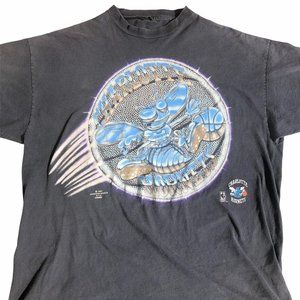 vintage charlotte hornets silver coin t-shirt